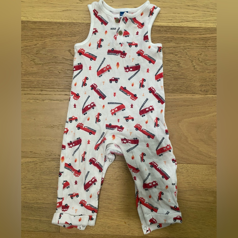 Fire Truck Print waffle knit Baby Romper from Old Navy 12-18m GUC